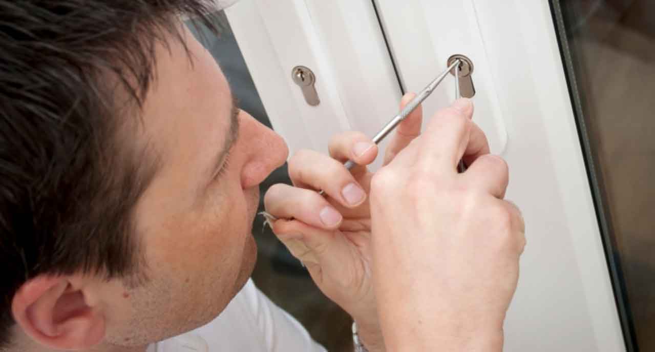 Locksmith Castle Rock